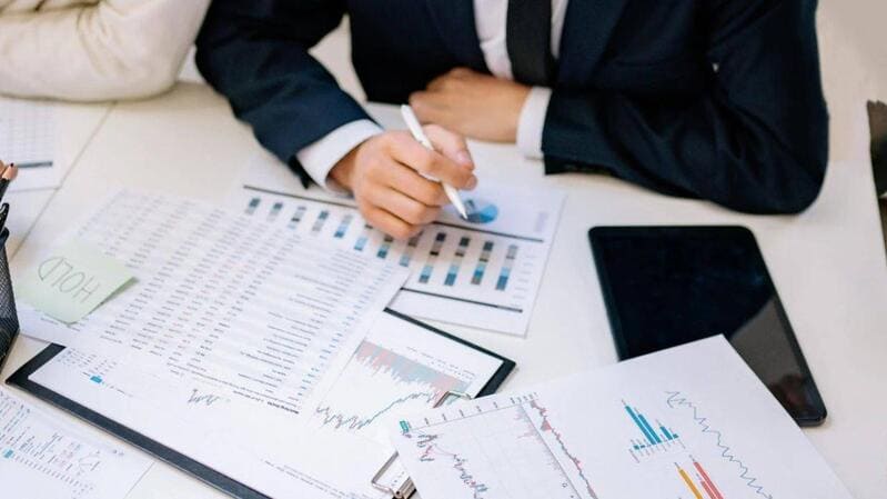 ��Լ�ͻ����ֳƵ�λ���л���